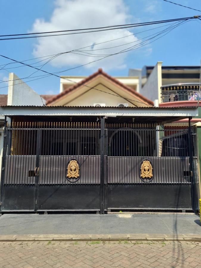 Traveller Home Tangerang Eksteriør billede