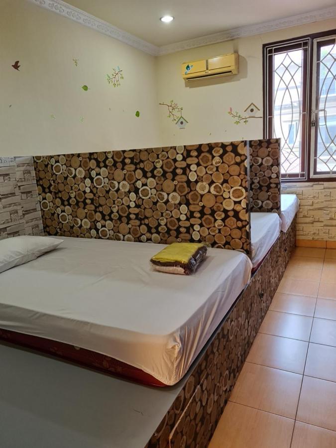 Traveller Home Tangerang Eksteriør billede