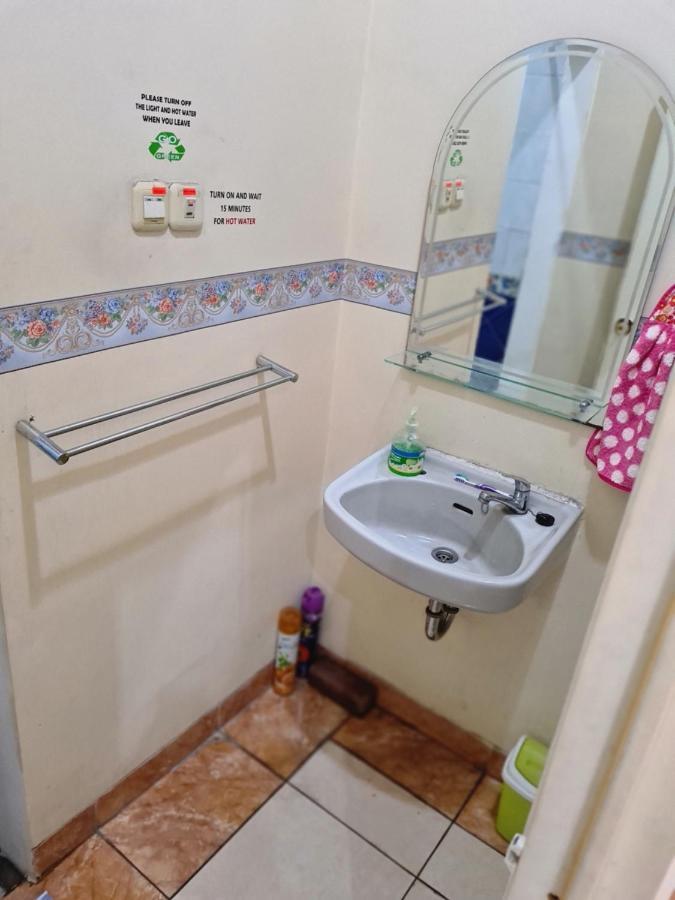 Traveller Home Tangerang Eksteriør billede