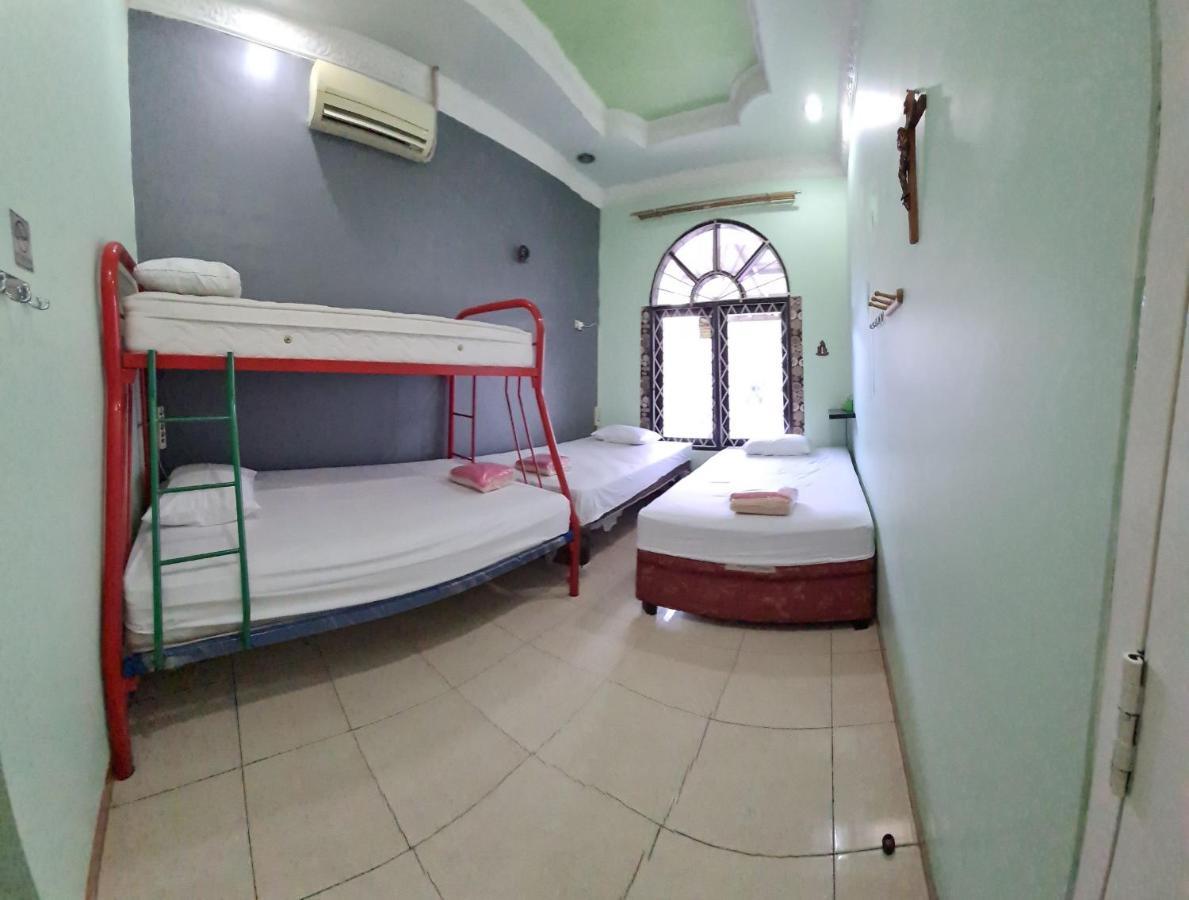 Traveller Home Tangerang Eksteriør billede