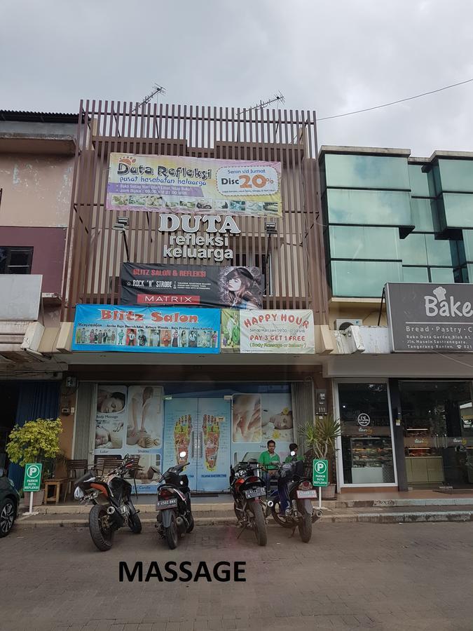 Traveller Home Tangerang Eksteriør billede
